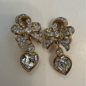 Vintage swarovski Earrings gold crystal